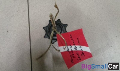 Болт крепления запасного колеса от Volkswagen Pointer 2004-2006