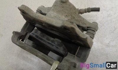 Суппорт передний правый от Fiat Bravo 2006-2014